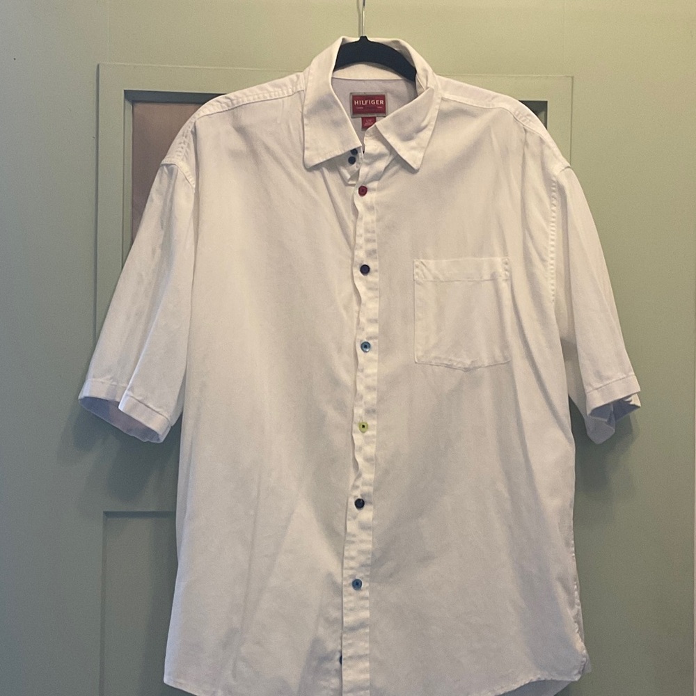 Tommy Hilfiger White Short-Sleeve Button-Down with Colorful Contrast Buttons